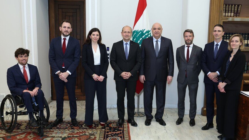 الرئيس عون يبحث مبادرة فرنسية تساعد بترسيم الحدود مع سوريا
